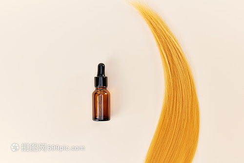 頭發(fā)精油護(hù)理養(yǎng)護(hù) 重塑秀發(fā)健康光澤