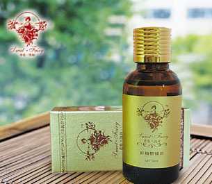 解鎖油性發質護理新維度 探索純植物精油的深度修護之道